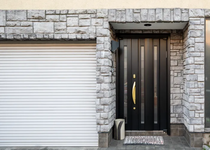 A homlokzat része, nem csak technikai elem - UNIPLUS Kft