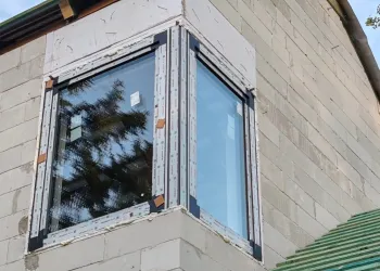 Homlokzati nyílászárók - UNIPLUS Kft