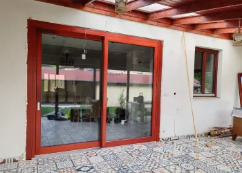 Kiegészítők és egyedi megoldások - UNIPLUS Kft