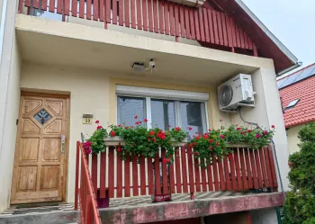 Lakossági kerítések - UNIPLUS Kft